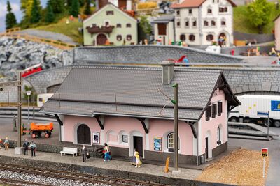 Faller H0 - 110134 - Bahnhof Lavin - Artikelbild