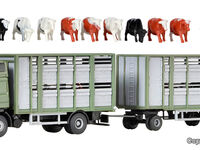 Kibri H0 - 12248 - H0 Viehtransporter mit Anhänger und 12 Kühen - Artikelbild