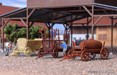 Kibri H0 - 15703 - H0 Landwirtschaftliche Anhänger Oldies, 3 Stück - Artikelbild