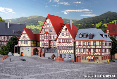 Kibri N - 37102 - N Marktplatz Miltenberg - Artikelbild