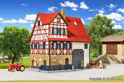 Kibri H0 - 38161 - H0 Schwäbisches Bauernhaus - Artikelbild