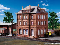 Kibri H0 - 38199 - H0 Bahnbetriebsgebäude inkl. Hausbeleuchtungs- Startset - Artikelbild