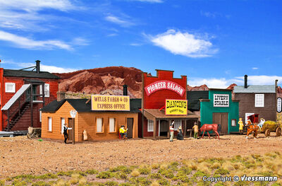 Kibri H0 - 38506 - H0 Westernhäuser Ensemble Saloon - Artikelbild