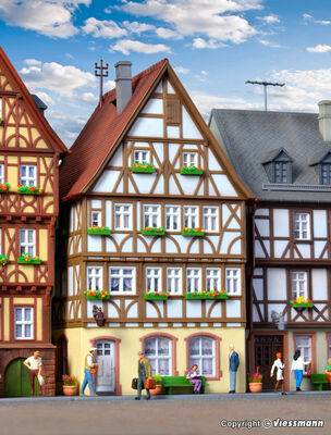 Kibri H0 - 38903 - H0 Fachwerkhaus am Markt in Miltenberg - Artikelbild