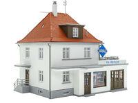 Kibri H0 - 38202 - H0 Wohnhaus mit Werkstatt - Artikelbild