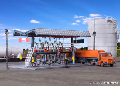 Kibri H0 - 39834 - H0 MIRO Abfüllstation mit SCANIA Tankwagen - Artikelbild