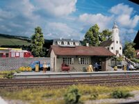 Piko H0 - 61824 - Güterschuppen Burgstein