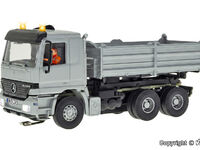 Viessmann H0 - 8037 - H0 MB ACTROS 3-achs Muldenkipper mit Rundumleuchten, silber, Funktionsmodell