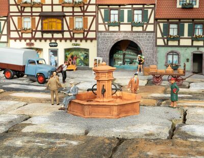 Faller - 333154 - Marktbrunnen - Artikelbild
