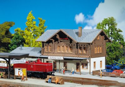 Faller N - 212108 - Bahnhof Schwarzach - Artikelbild