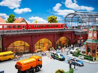 Faller H0 - 120571 - Arkaden mit Geschäften und Inneneinrichtungen - Artikelbild