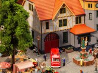 Faller H0 - 130649 - Rathaus mit Feuerwehrgarage - Artikelbild