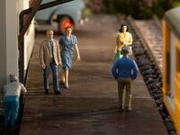 Faller - 331522 - Passanten - Artikelbild